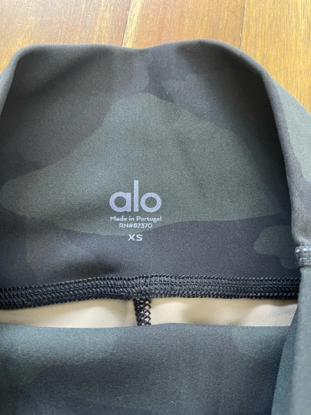 Alo High-Waist Camo Biker Shorts
